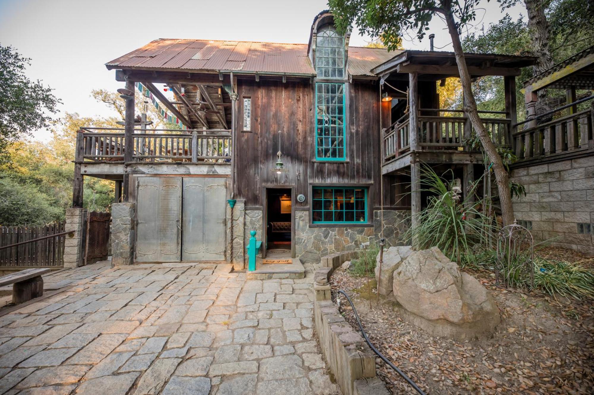 Historic Farmhouse On 5 Peaceful Acres With Ancient Oaks & Creek Above Temecula Exterior photo