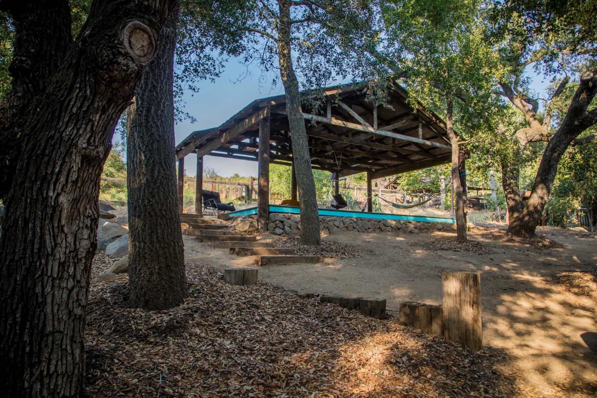 Historic Farmhouse On 5 Peaceful Acres With Ancient Oaks & Creek Above Temecula Exterior photo